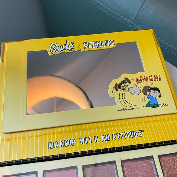 🥜Rude Cosmetics x Peanuts Warm Toned Eyeshadow Palette - Picture 3 of 6